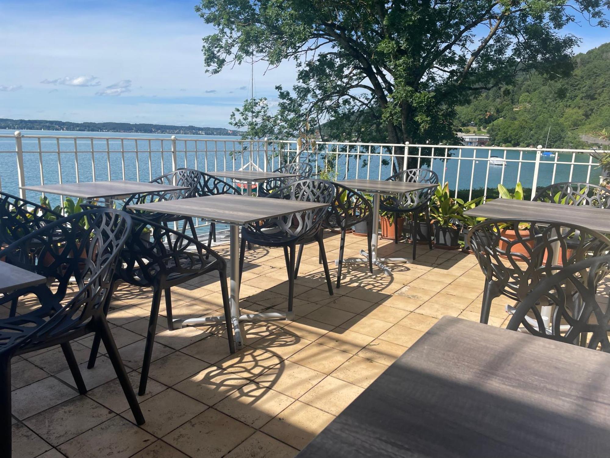 Mit Seeterasse & Zur Landeroith Weyregg am Attersee