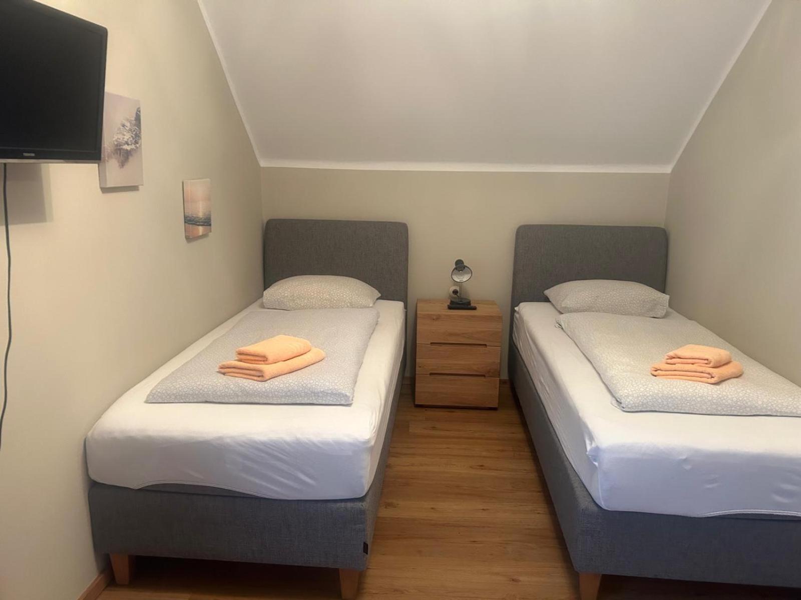 Hotel Mit Seeterasse & Zur Landeroith Weyregg am Attersee