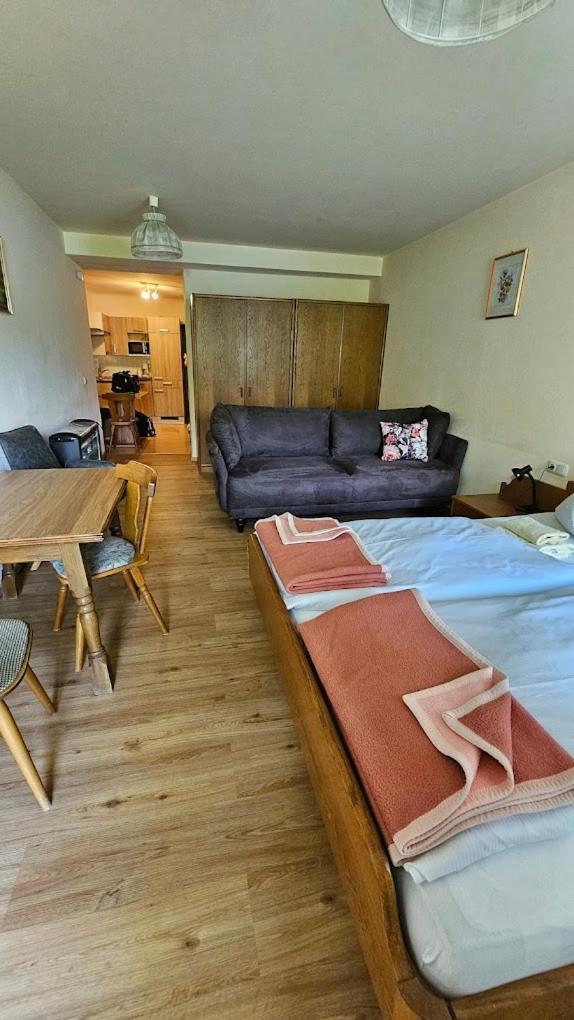 Mit Seeterasse & Zur Landeroith Weyregg