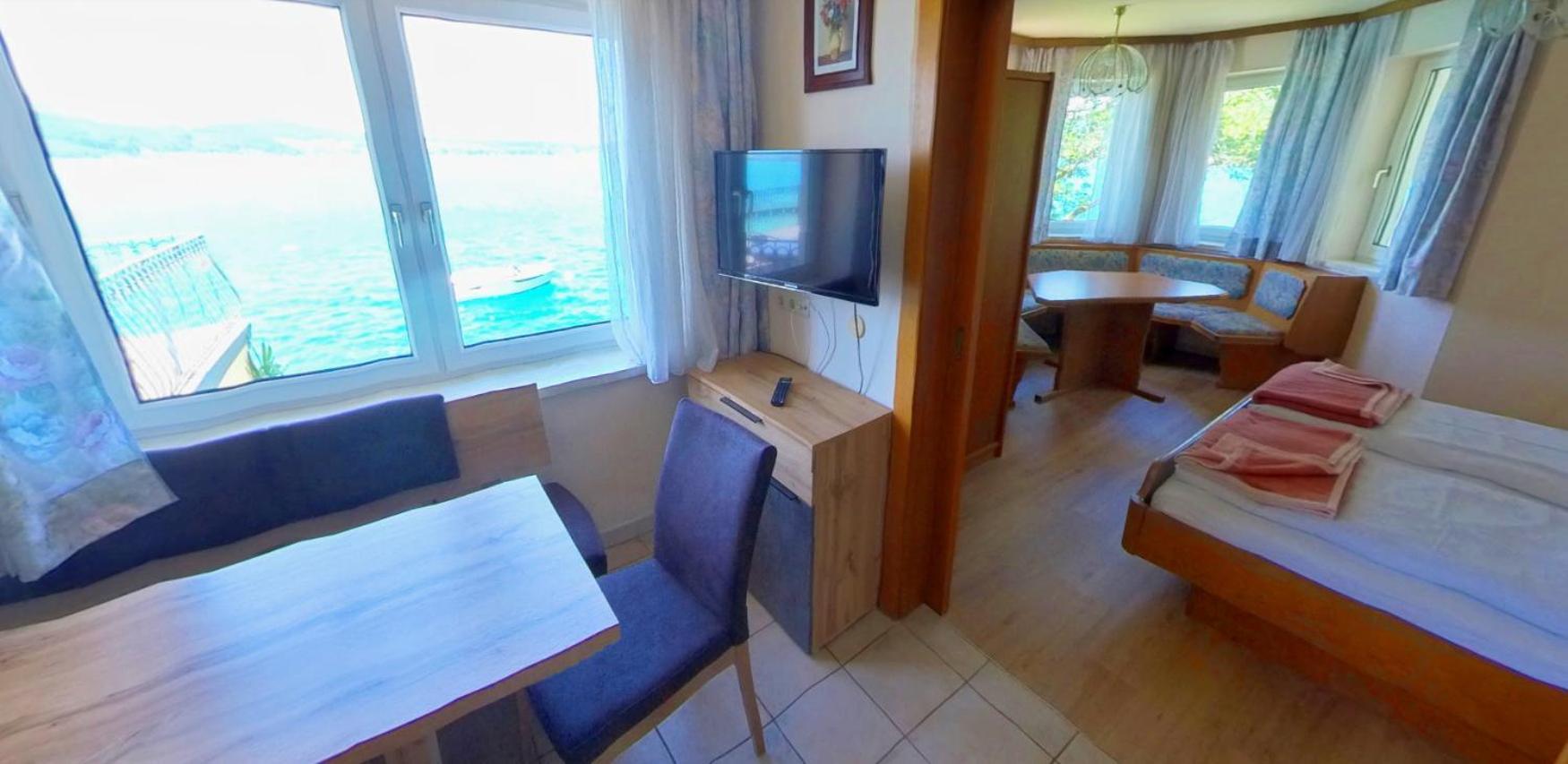 Hotel Mit Seeterasse & Zur Landeroith